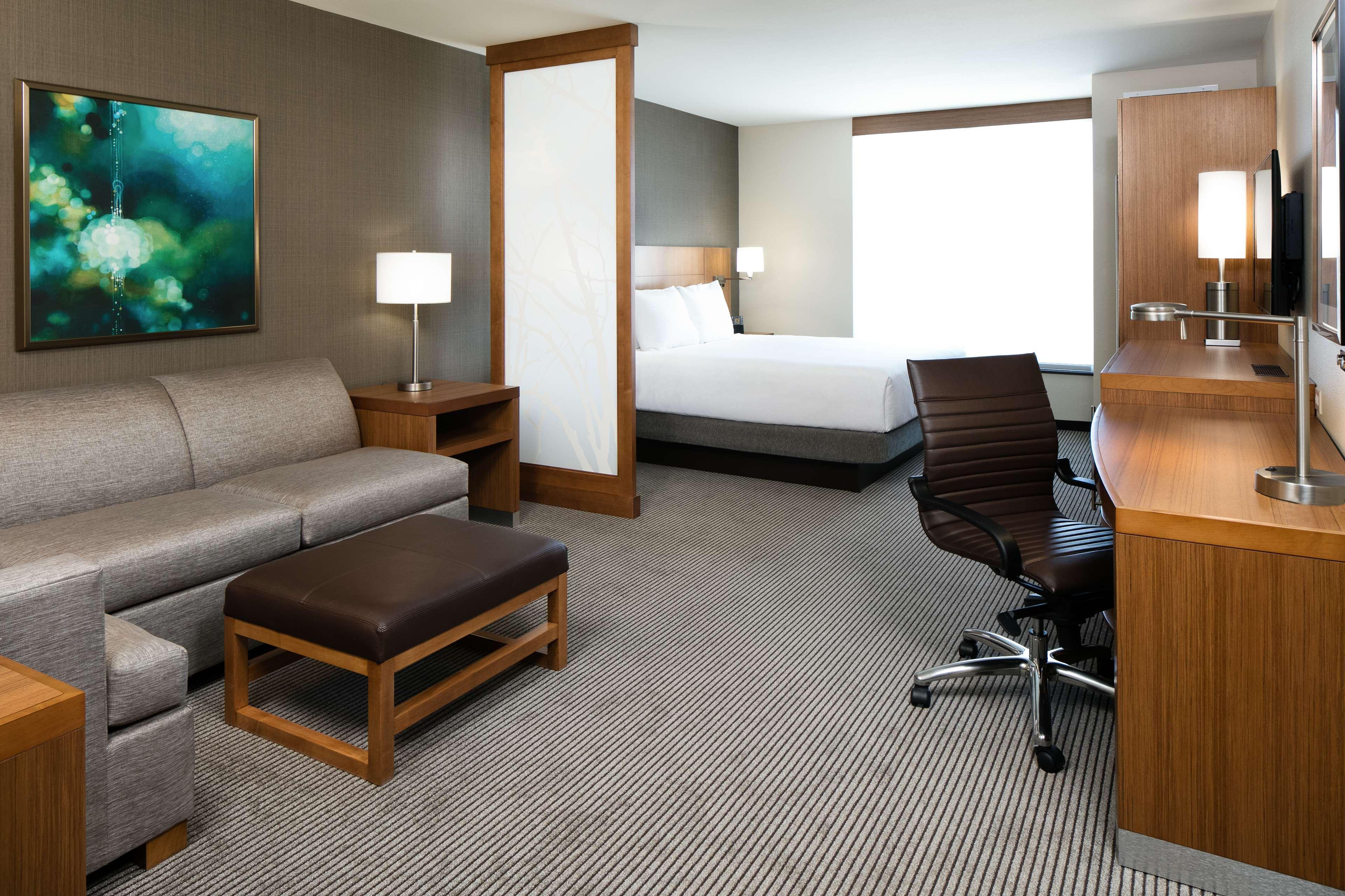 Hyatt Place Kansas City Lenexa City Center Extérieur photo