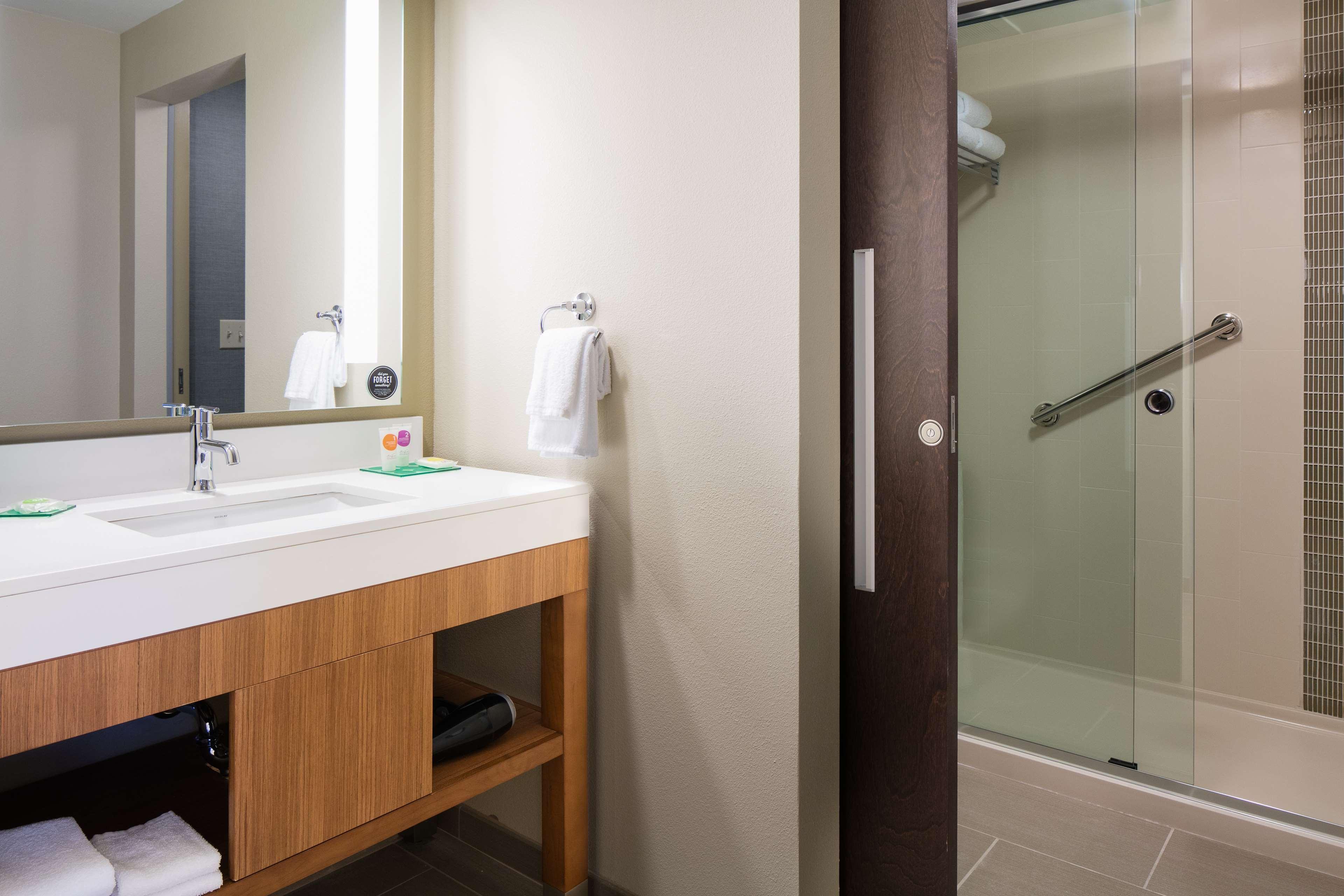 Hyatt Place Kansas City Lenexa City Center Extérieur photo